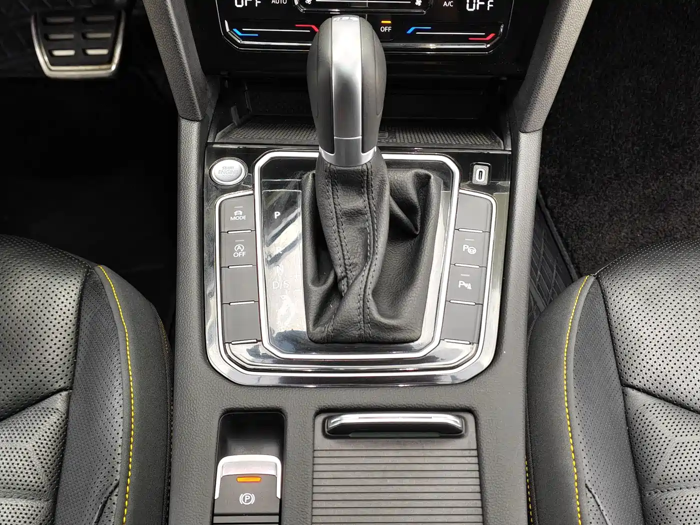 Volkswagen CC 2025 2023 380TSI Eye-catching Edition