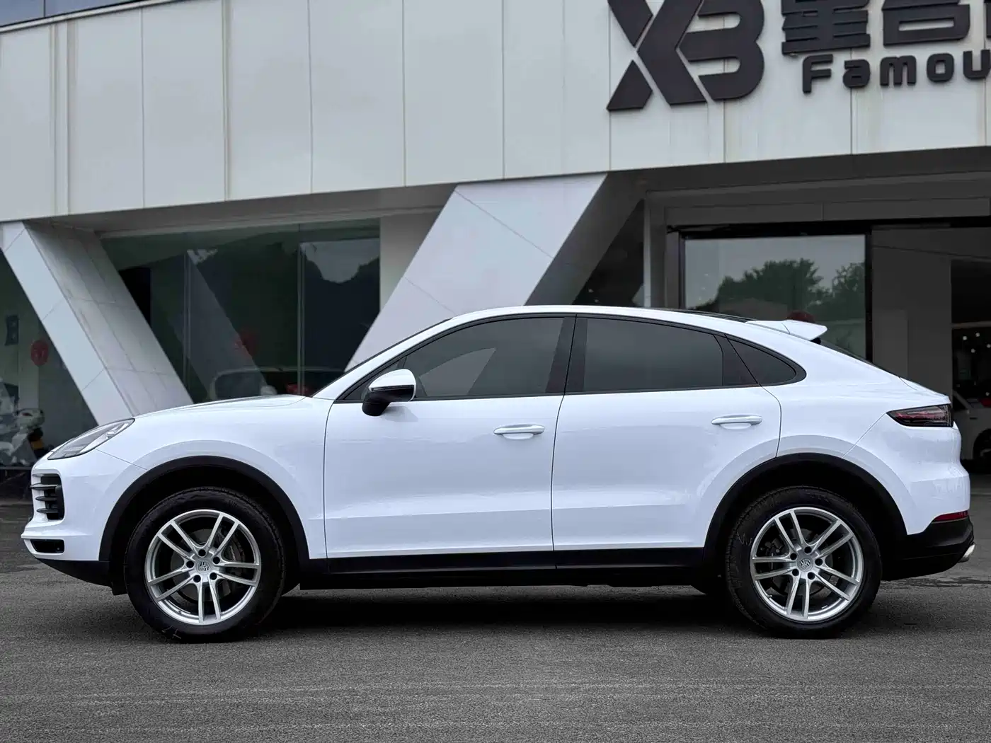 Porsche Cayenne 2019 Cayenne Coupé 3.0T фото 13