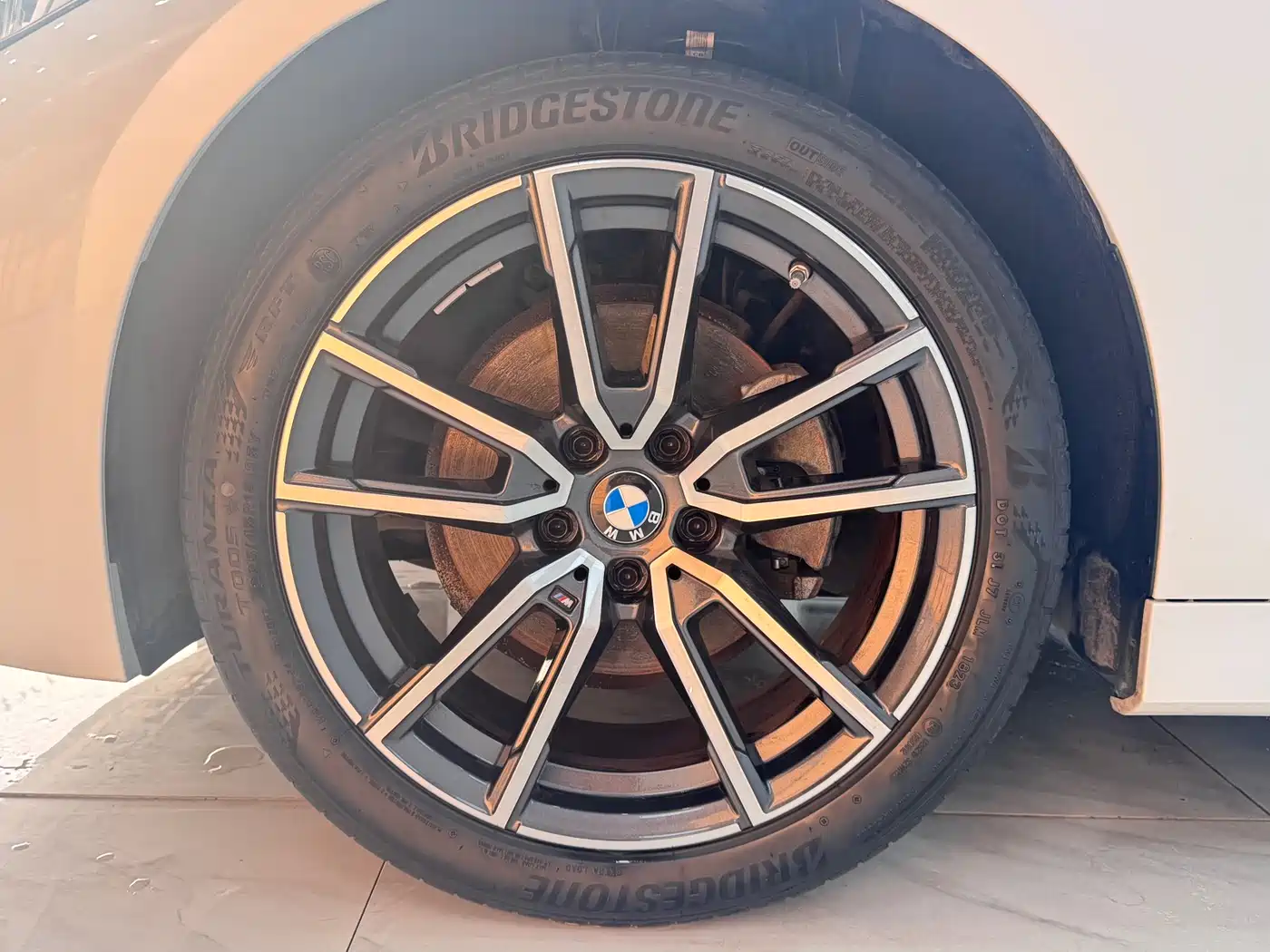 BMW 3 Series 2023 320Li M Sport Package фото 17