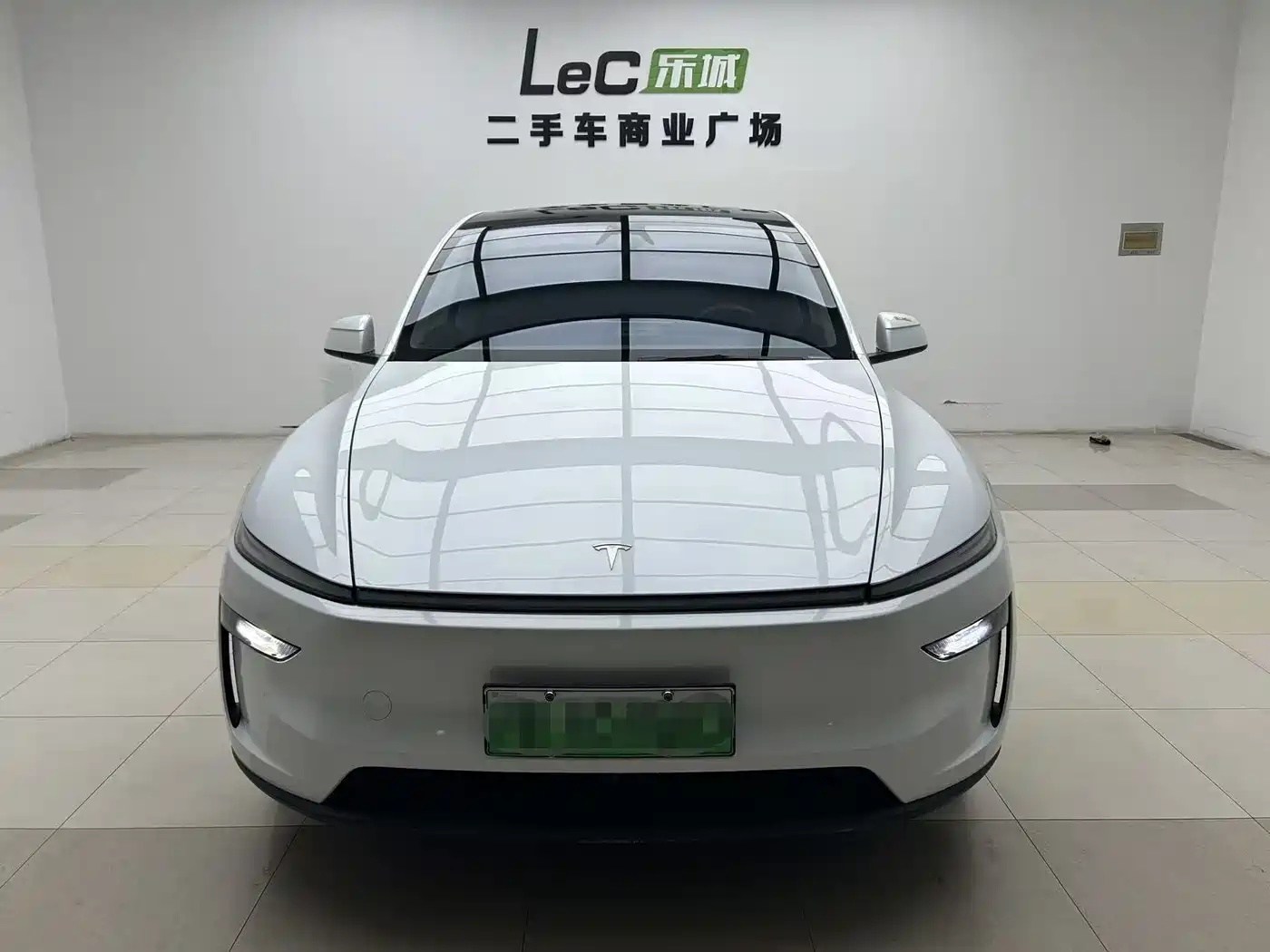 Tesla Model Y 2025 Facelift Long Range All-Wheel Drive фото 6