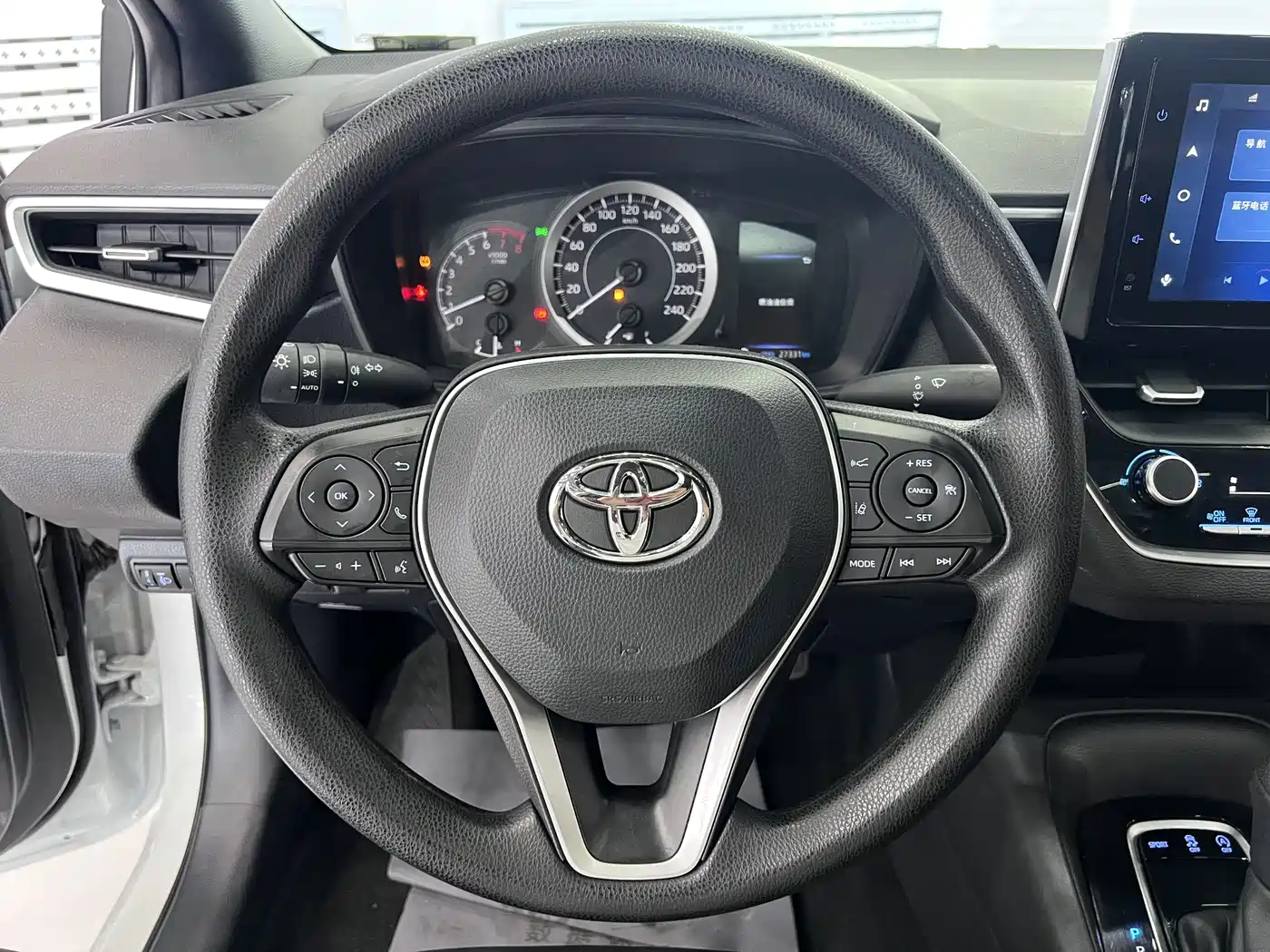 Toyota Levin 2022 185T CVT Luxury Edition фото 12
