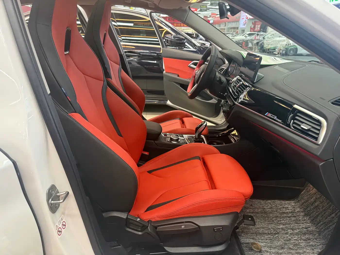 BMW 1 Series 2021 Facelift 120i M Sport Shadow Edition фото 9