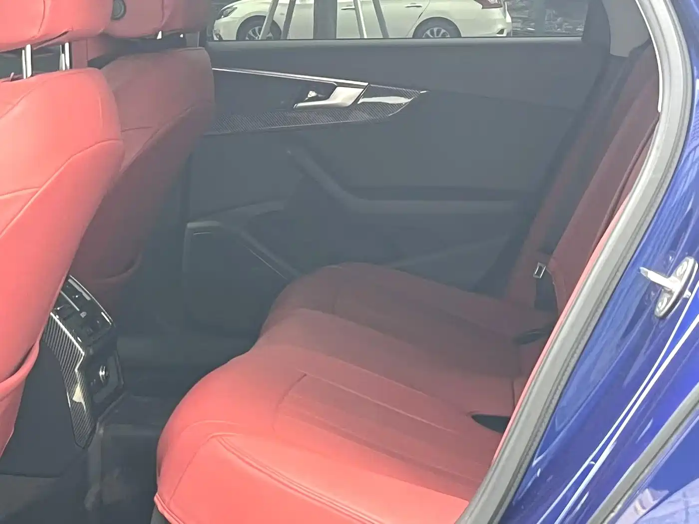 Audi A4L 2020 40 TFSI Fashion Dynamic Edition фото 9