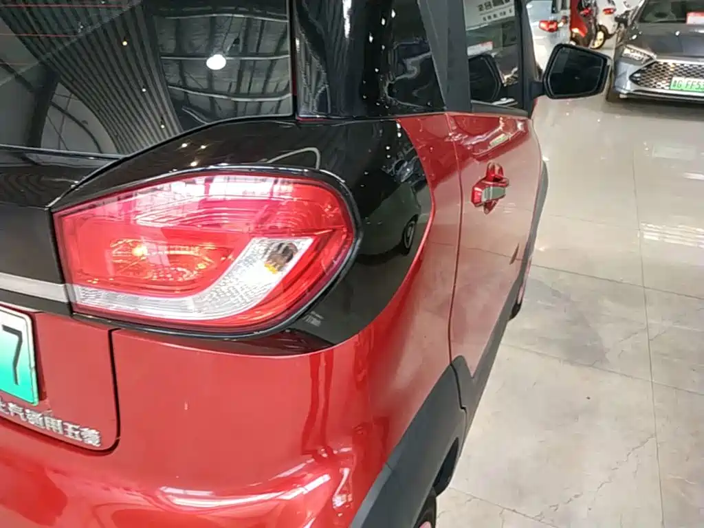 Фото 8 - Baojun E100