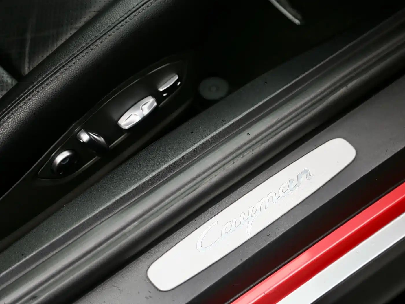 Porsche Cayman 2015 Cayman Style Edition 2.7L фото 7