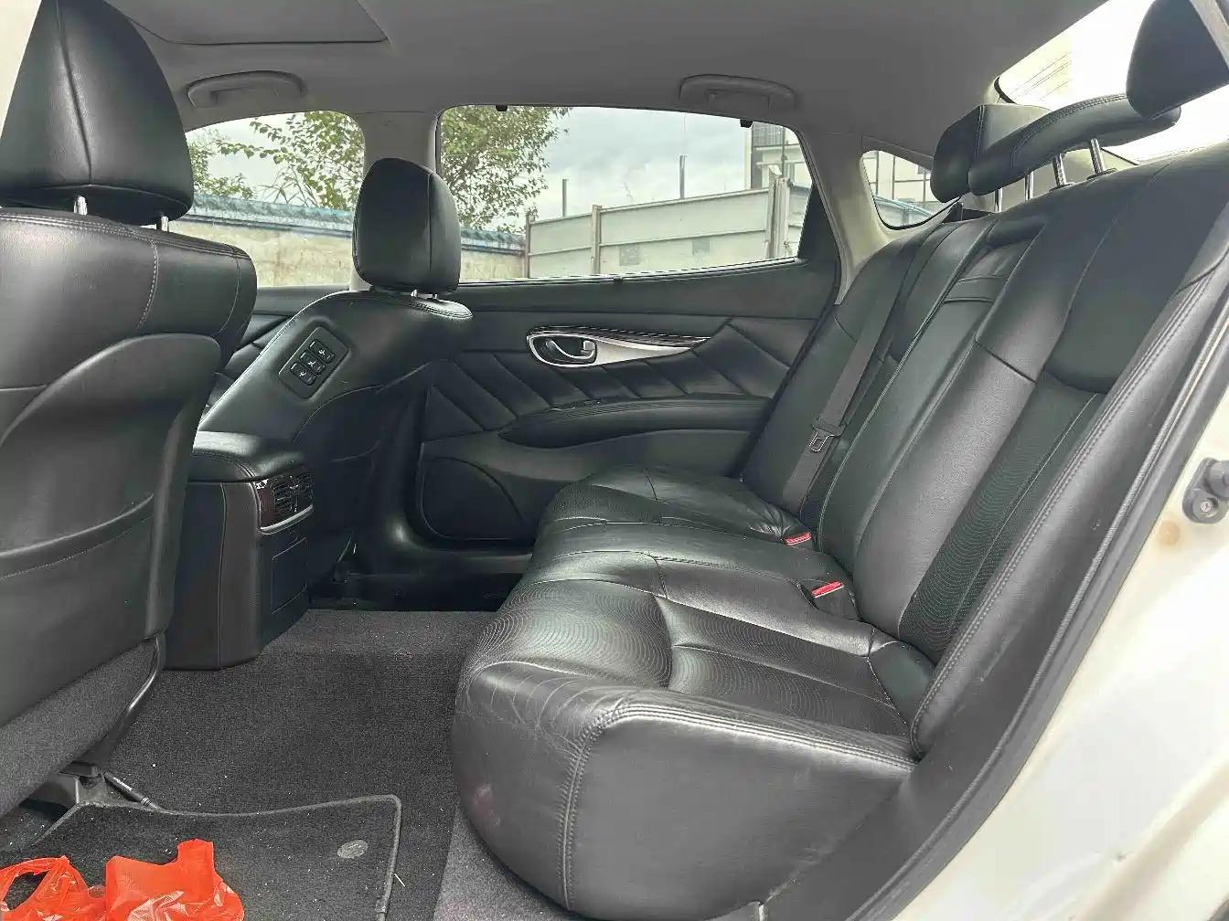 Infiniti Q70 2014 2013 Q70L 2.5L Premium