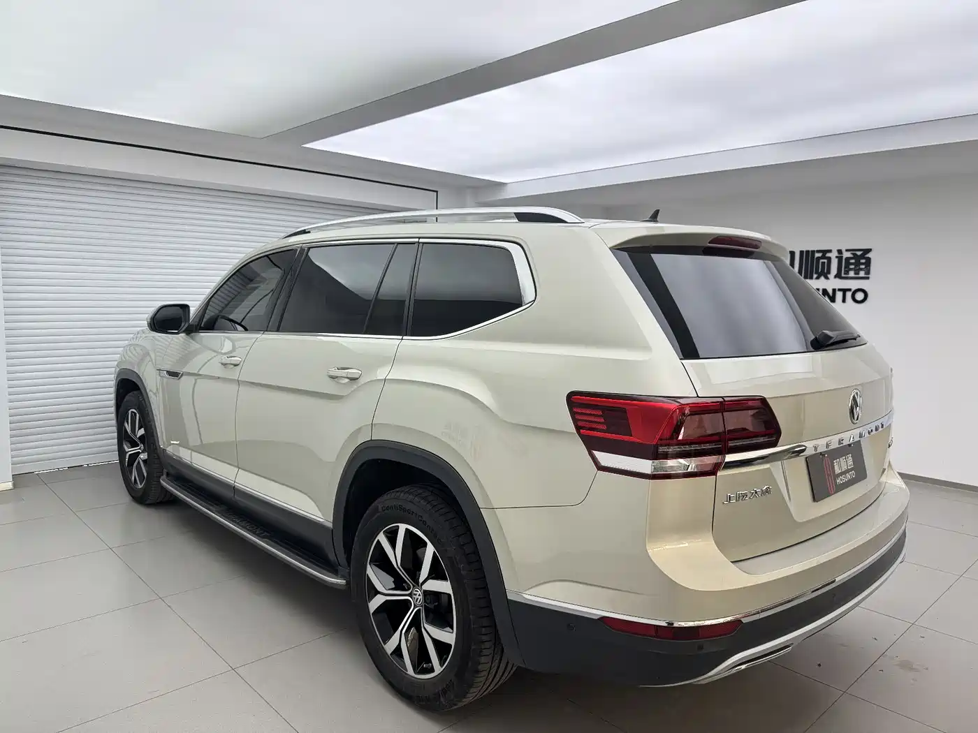 Volkswagen Teramont 2019 330TSI 2WD Luxury China VI фото 7