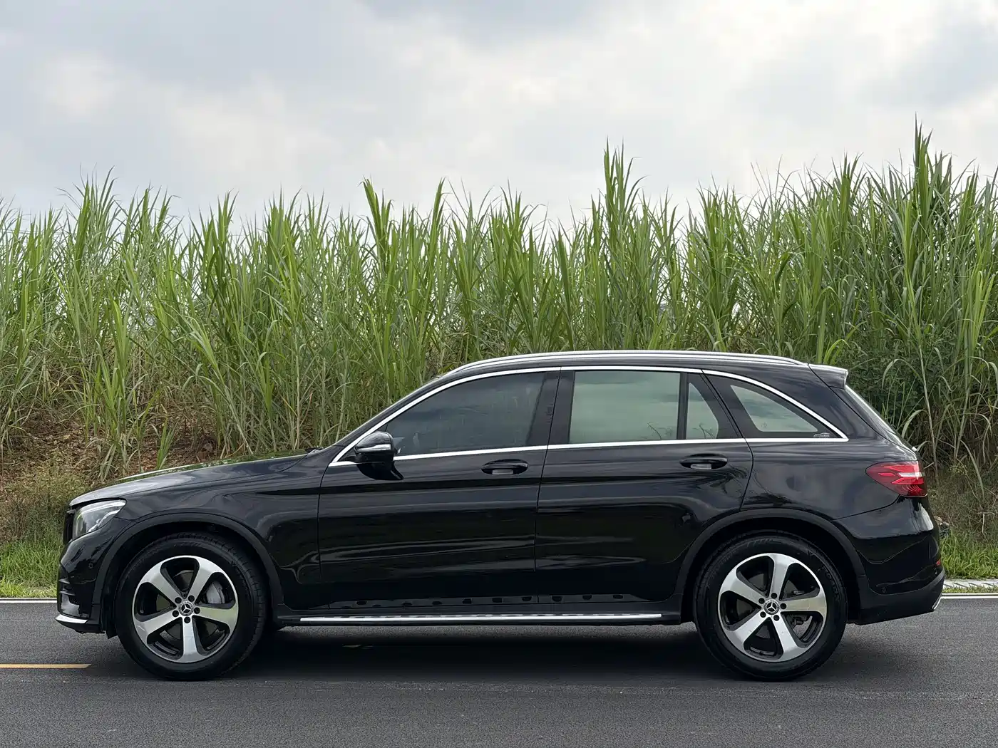 Mercedes-Benz GLC 2018 GLC 260 4MATIC Luxury фото 10