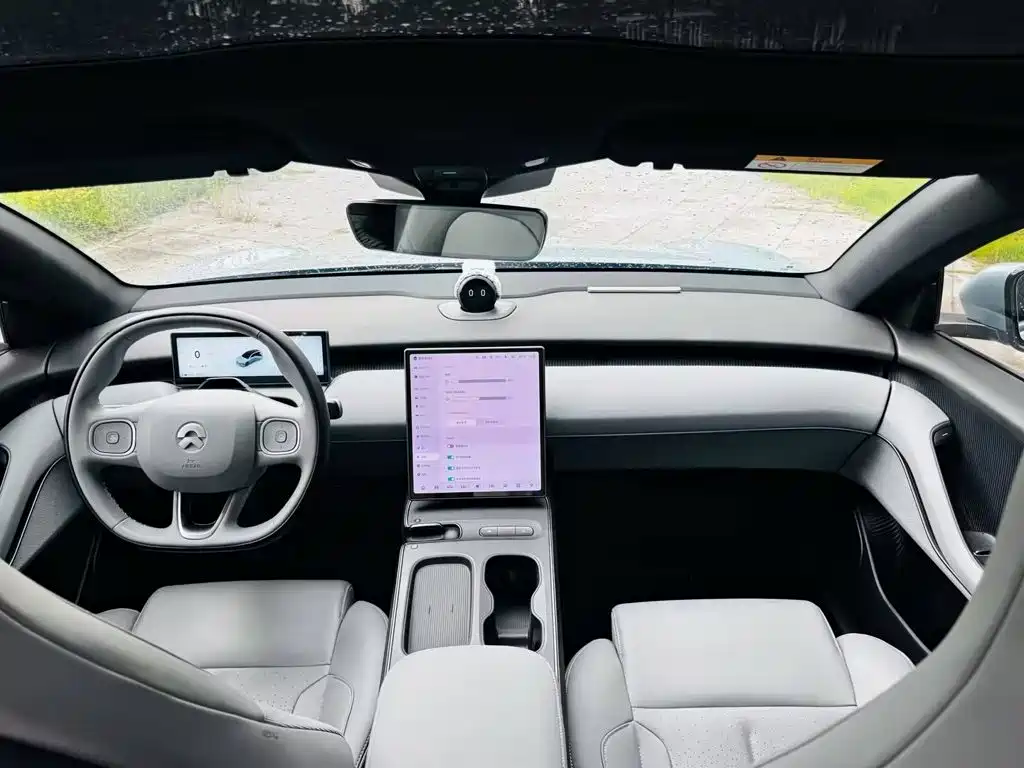 Фото 3 - NIO ET5T
