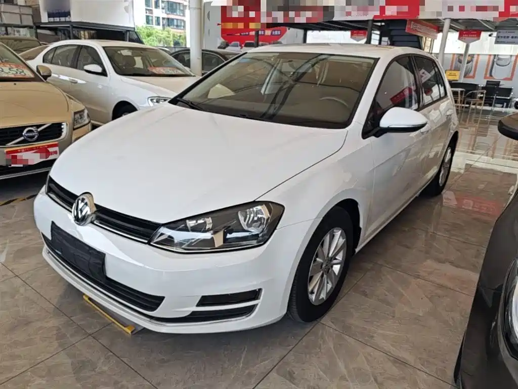 Volkswagen Golf 2015 1.6L Automatic Fashion