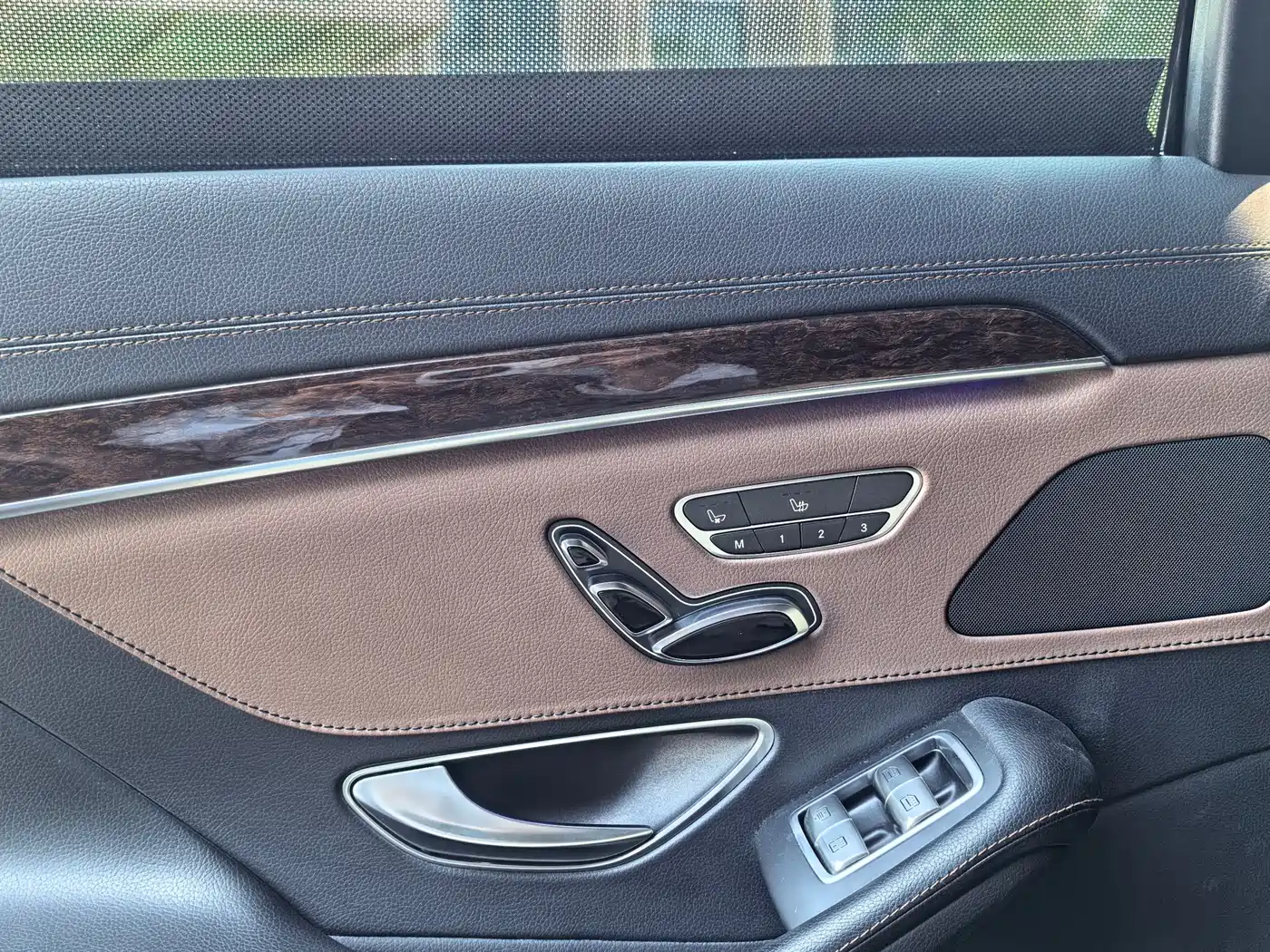 Mercedes-Benz S-Class 2016 S 320 L Luxury фото 14