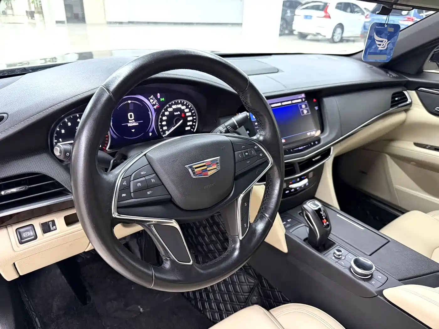 Cadillac CT6 2019 28T Fashion Model фото 7