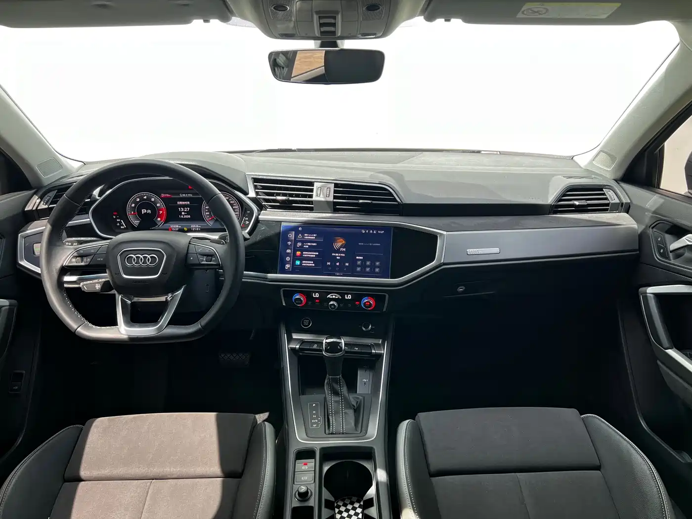 Audi Q3 2022 35 TFSI Fashion Dynamic фото 8