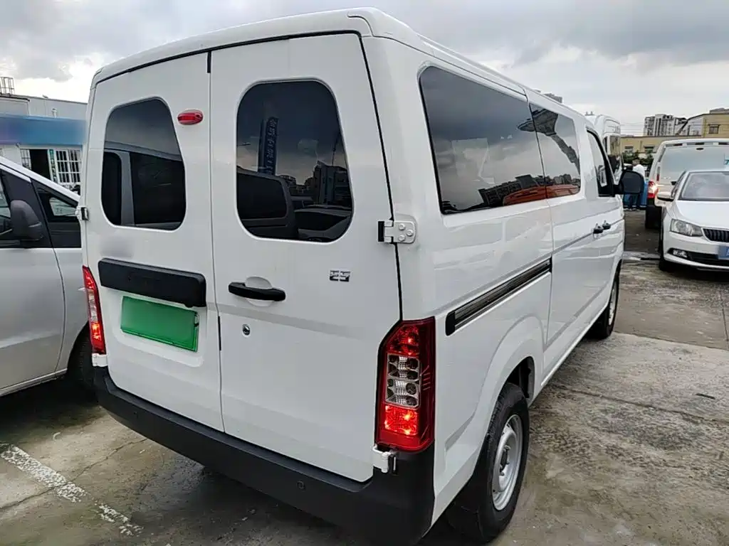 Karry Jiangtun E5 2025 2024 268km Clear Window 6-seater Version