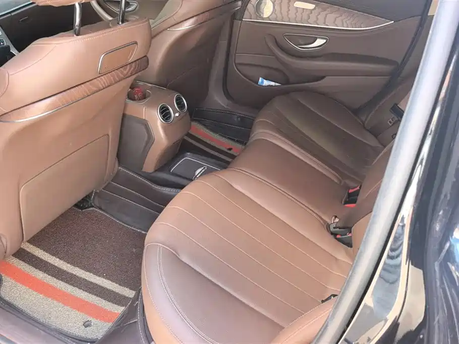 Mercedes-Benz E-Class 2018 Facelift E 200 L фото 11