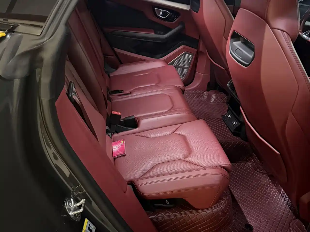Lamborghini Urus 2018 4.0T V8 фото 6