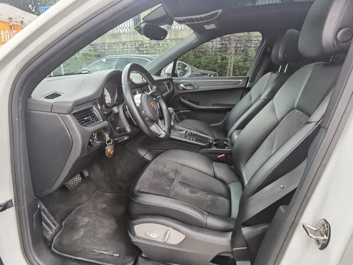 Porsche Macan 2017 Macan 2.0T фото 8