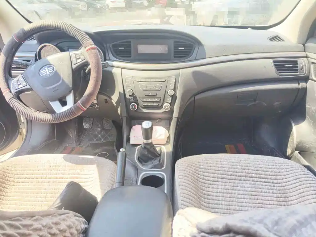 Besturn B50 2016 2016 1.6L Manual Comfort