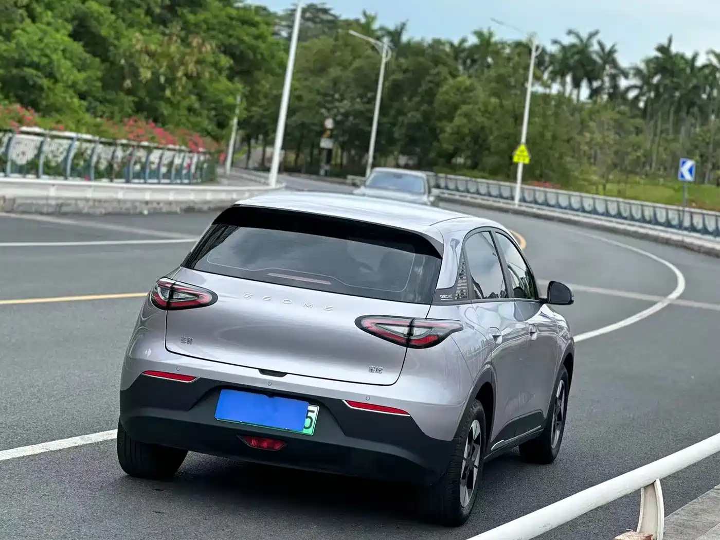 Geely Galaxy Starry Wish 2025 UP 410km Explorer Edition фото 4