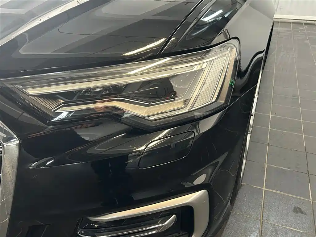 Audi A6L 2023 45 TFSI Premium Selection Dynamic фото 6