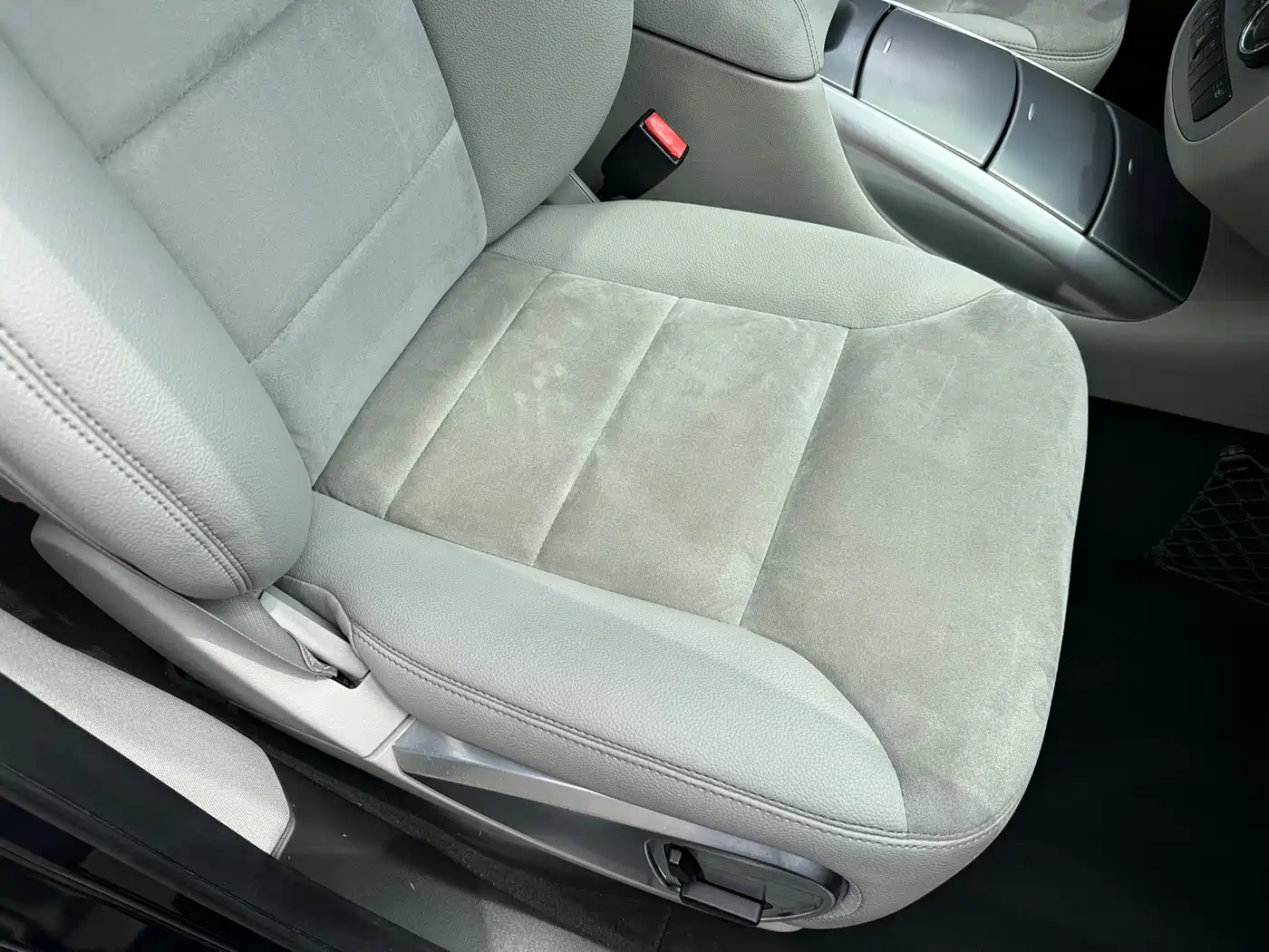 Mercedes-Benz R-Class 2015 R 320 4MATIC Luxury фото 23