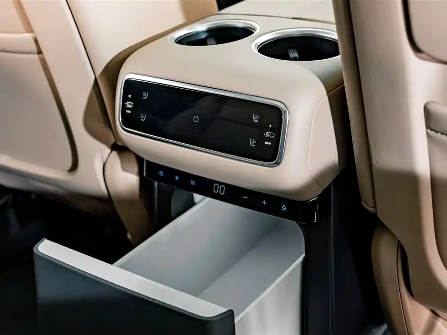 Li Auto Li L8 2026 2025 Max Smart Renewal Edition