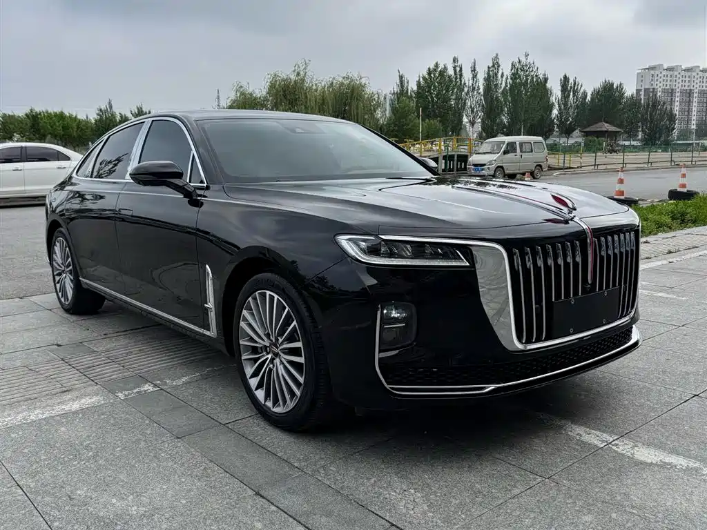 Hongqi H9 2023 Model 2.0T Smart Connect Flagship Edition фото 3