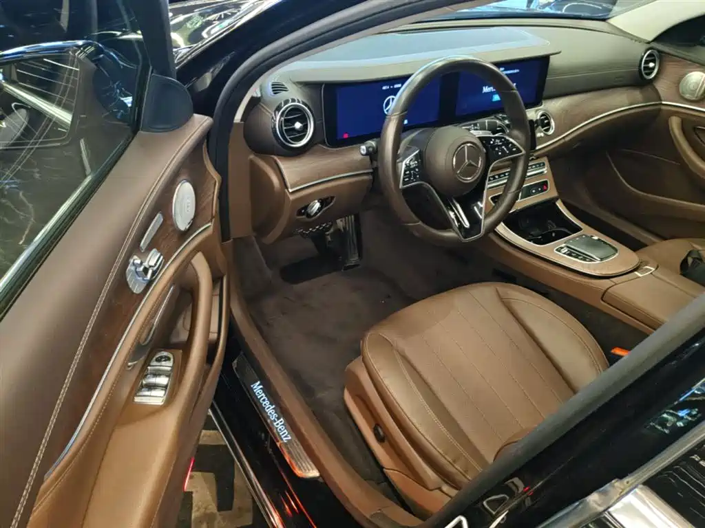 Mercedes-Benz E-Class 2023 E 300 L Luxury фото 16