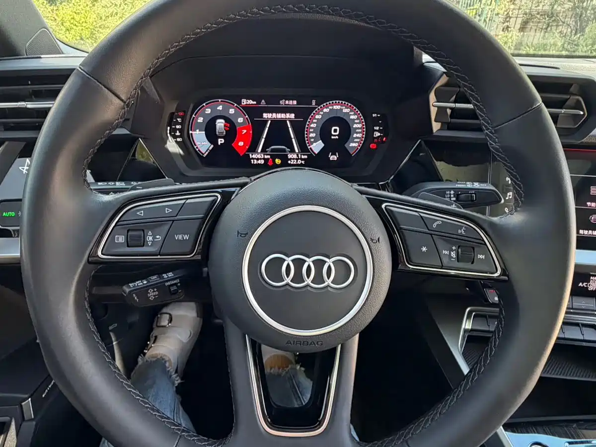 Audi A3 2023 Sportback 35 TFSI Fashion Elegance фото 18