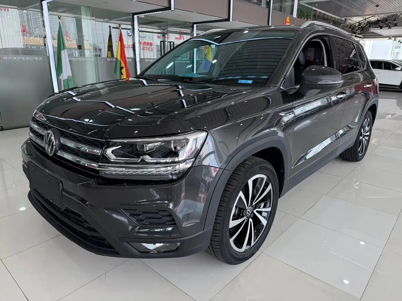 Volkswagen Tharu 2022 280TSI FWD Luxury Edition
