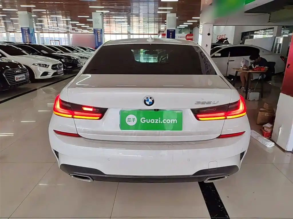 BMW 3 Series 2020 320Li M Sport Package фото 6