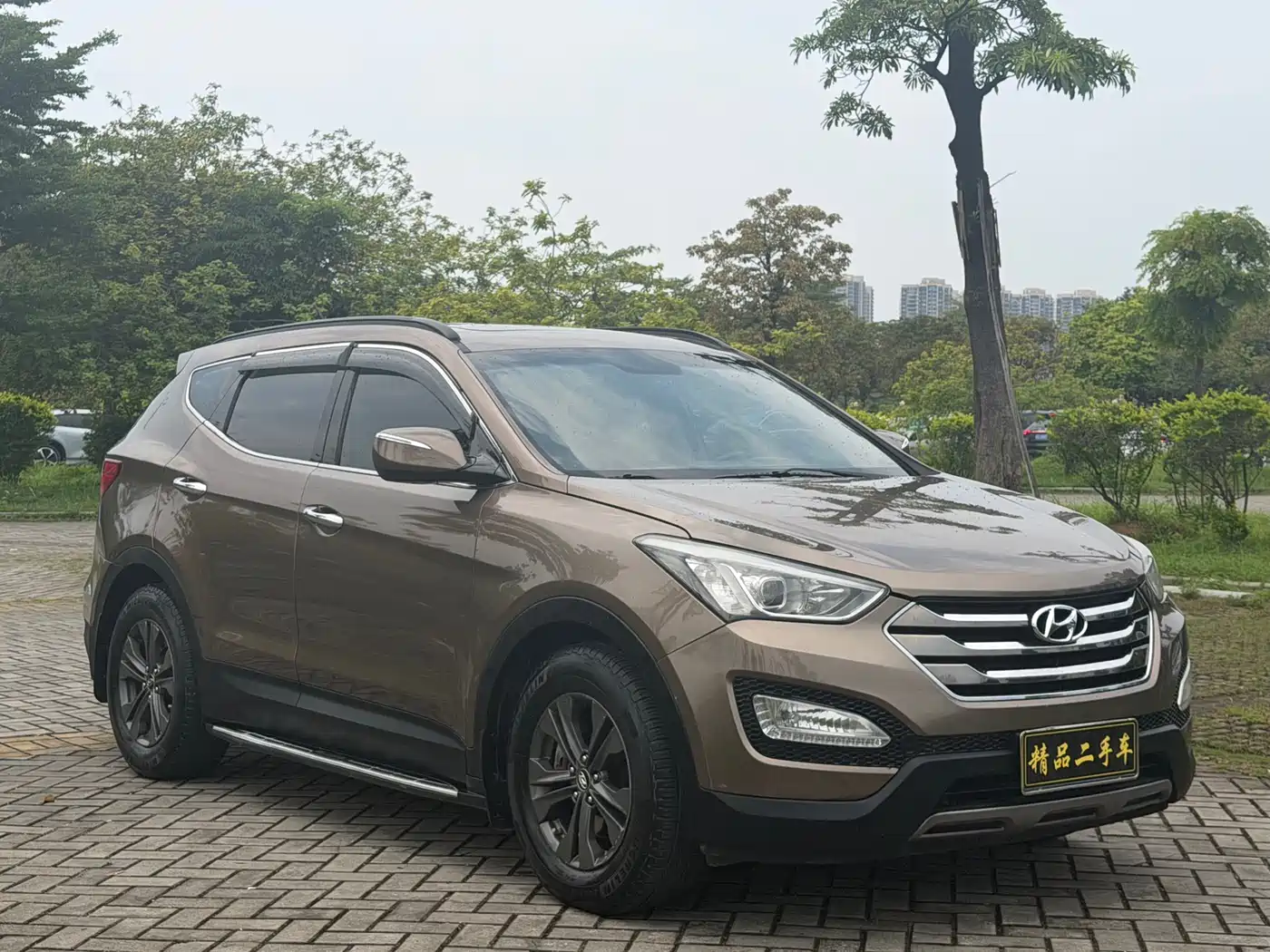 Hyundai Santa Fe 2013 Model 2.4L Automatic 4WD Smart фото 2
