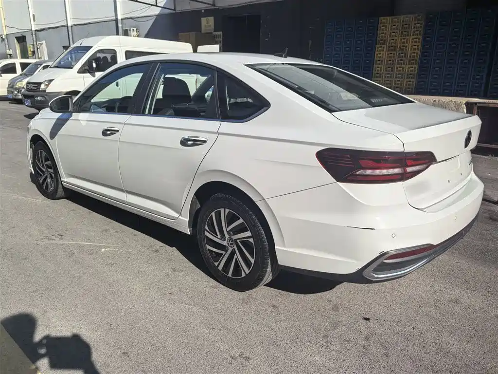 Volkswagen Lavida 2024 Model 1.5L Automatic 5 Million Edition фото 13