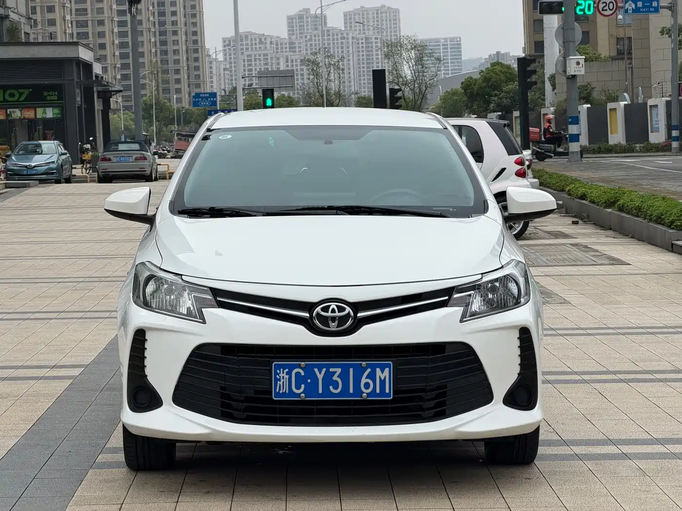 Toyota Vios 2022 1.5L CVT Venture CARE Edition фото 2