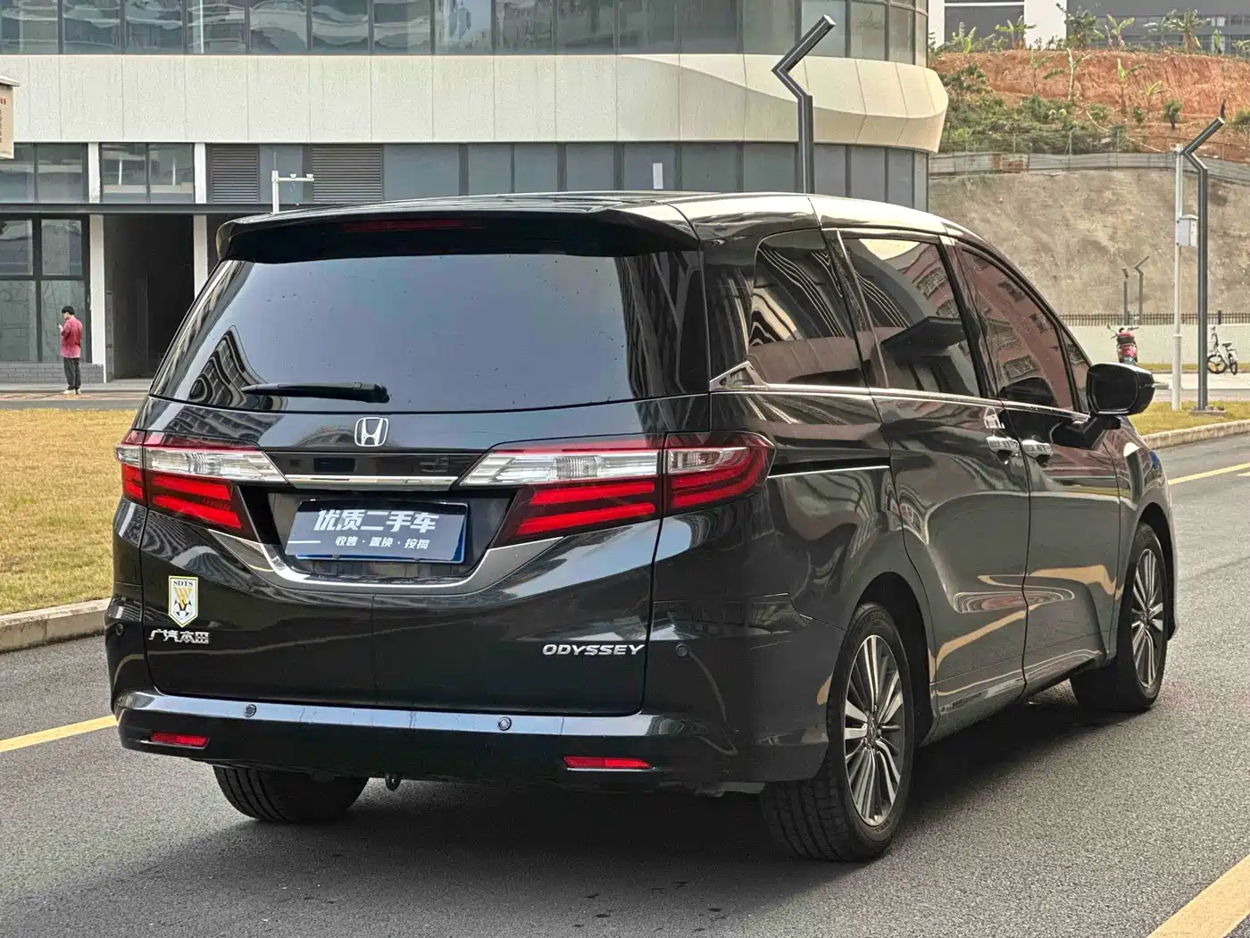 Фото 7 - Honda Odyssey