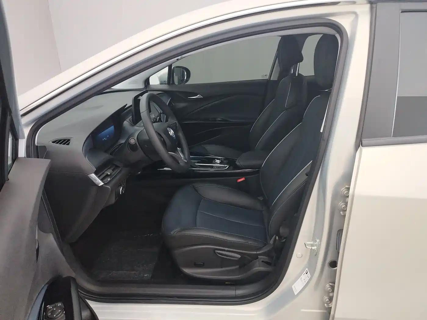 Buick Velite 6 2023 430km Premium Edition фото 10