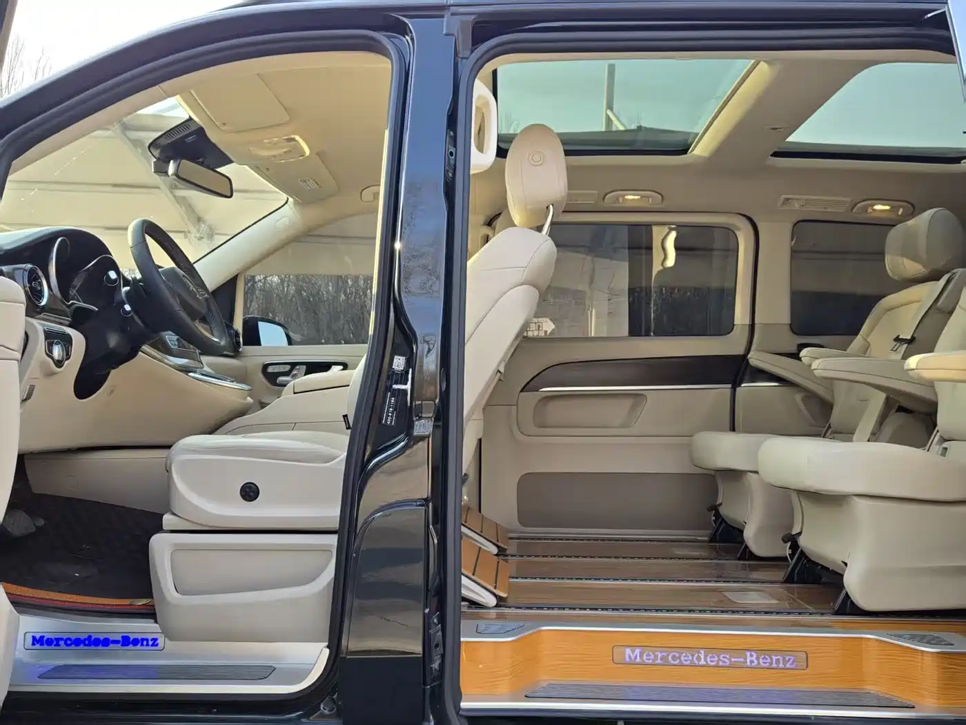 MERCEDES-BENZ V CLASS