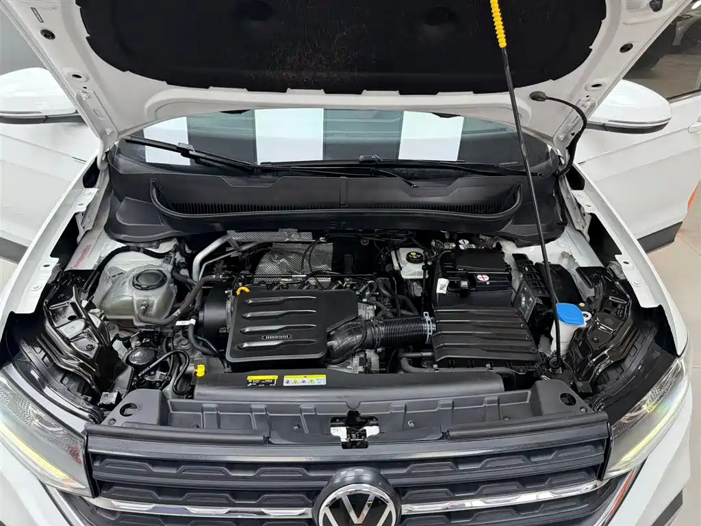 Volkswagen Tanying 2021 1.5L Automatic Smart Connect Edition фото 19