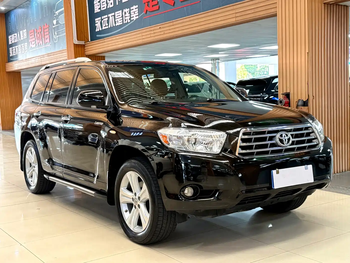 Toyota Highlander 2009 3.5L 4WD 7-seater Luxury Edition фото 3