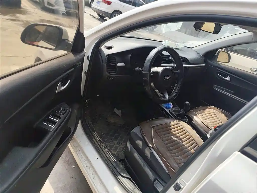 Kia K2 2017 Sedan 1.4L MT GLS фото 14