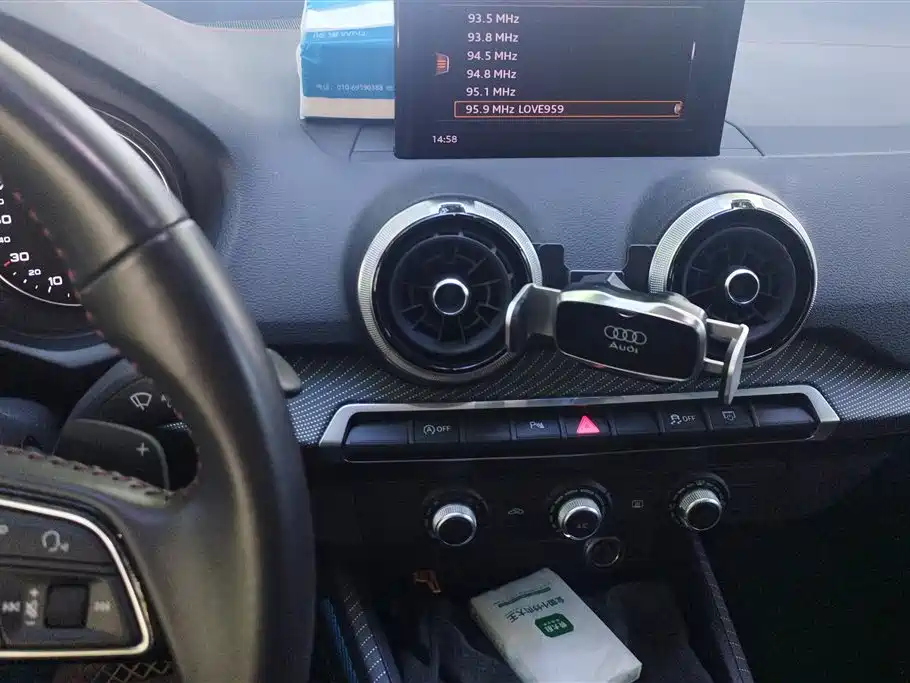 Audi Q2L 2022 35 TFSI Progressive Dynamic фото 13