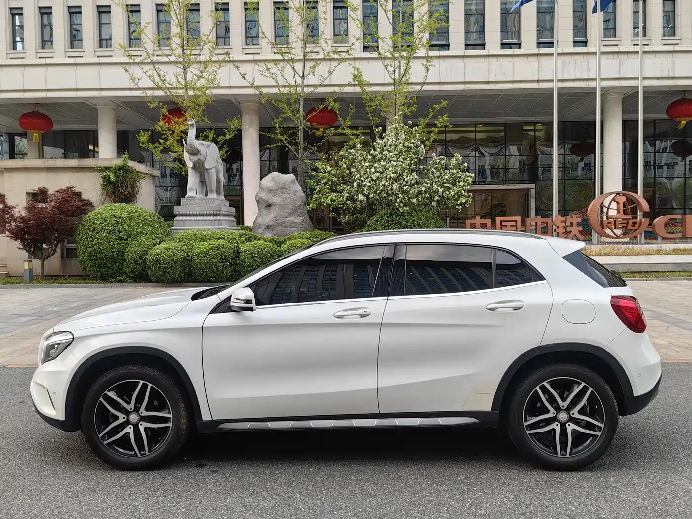 Mercedes-Benz GLA 2017 GLA 220 4MATIC Fashion фото 7