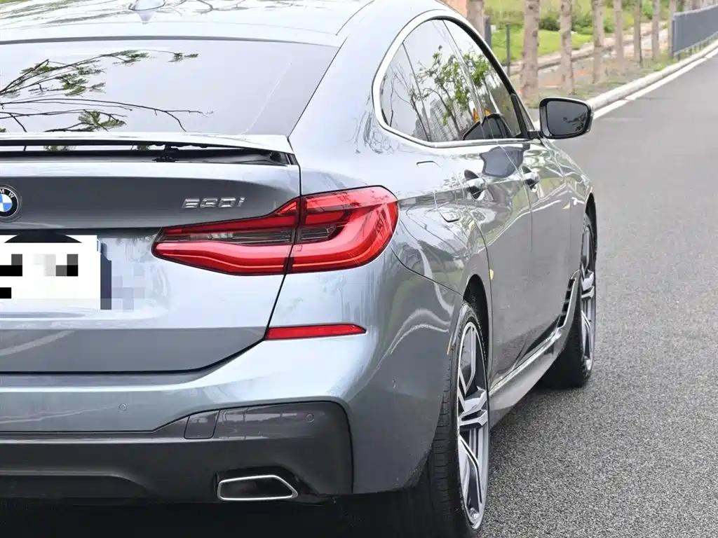 BMW 6 Series GT 2019 630i M Sport Grand Tourer Edition фото 5