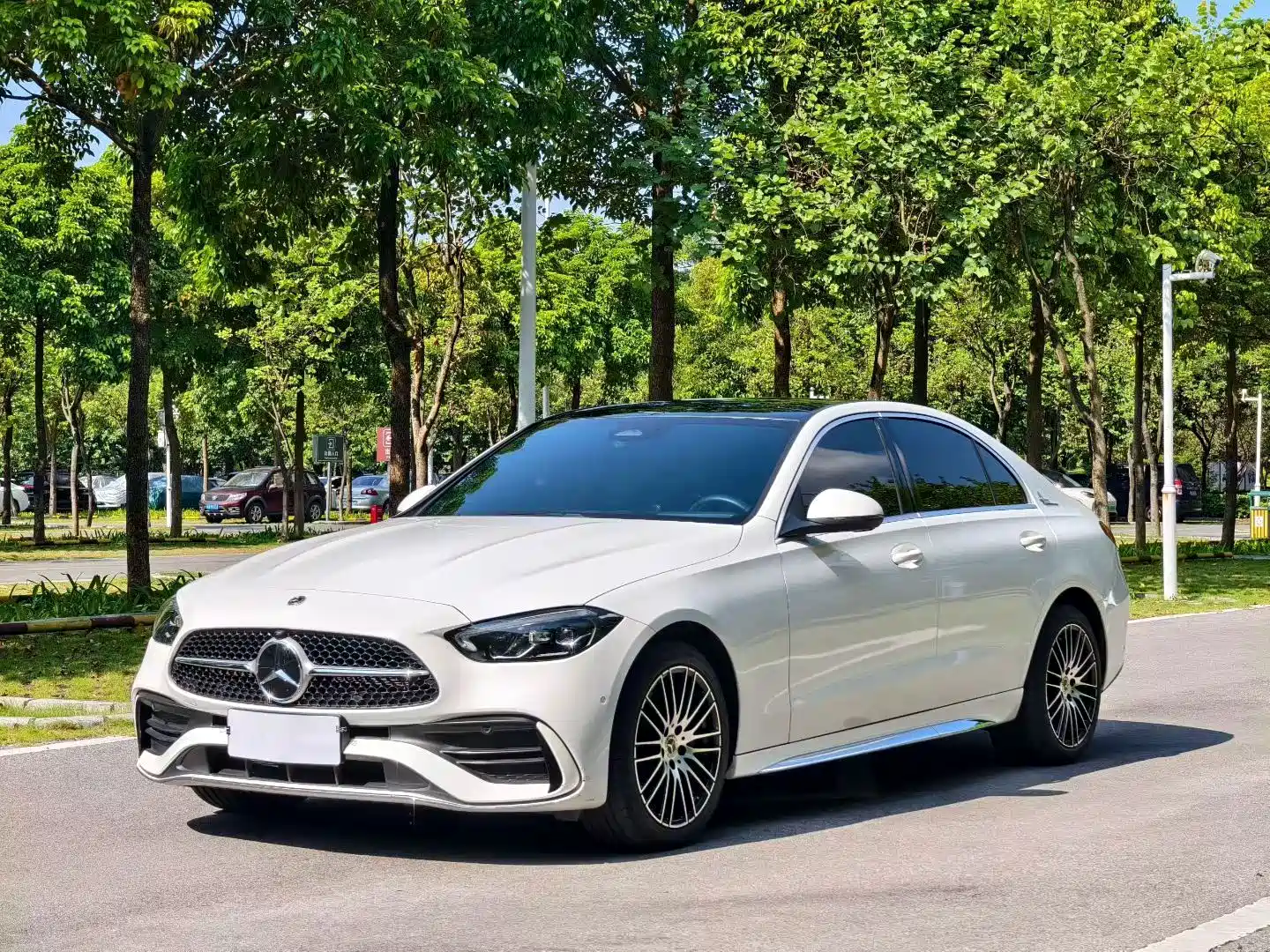 Фото 1 - Mercedes-Benz C-Class