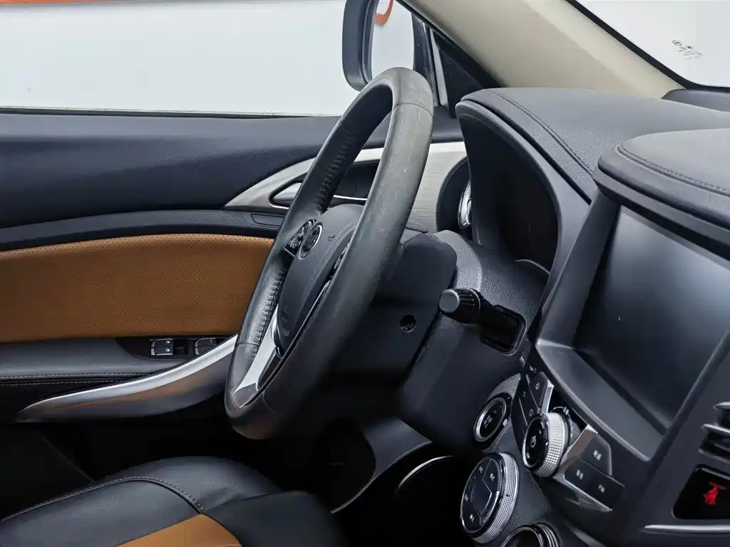 BYD Song 2016 1.5TI Manual Luxury фото 22