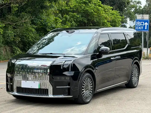 ZEEKR 009 2024 7-Seat Aisle AWD Version 108kWh