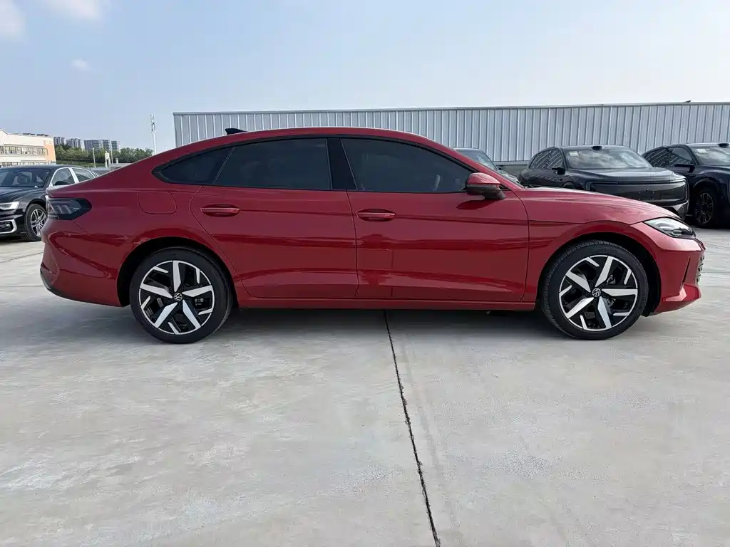2025 Volkswagen Lamando
