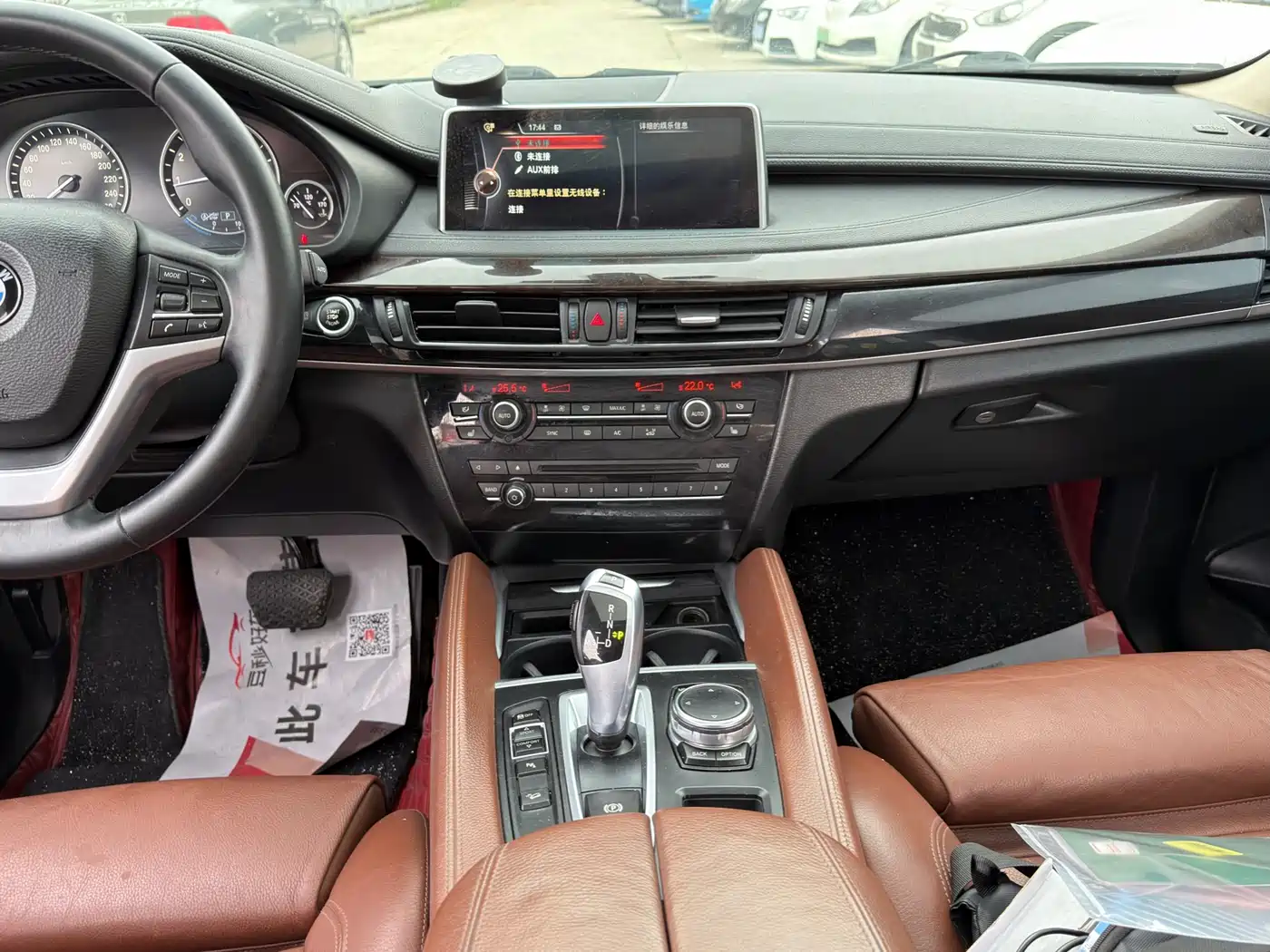 BMW X6 2015 xDrive28i фото 15