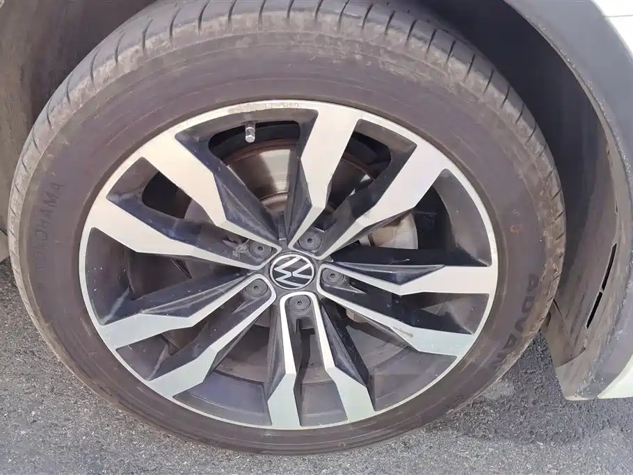 Volkswagen Tiguan L PHEV 2021 430PHEV Plug-in Hybrid Flagship фото 6