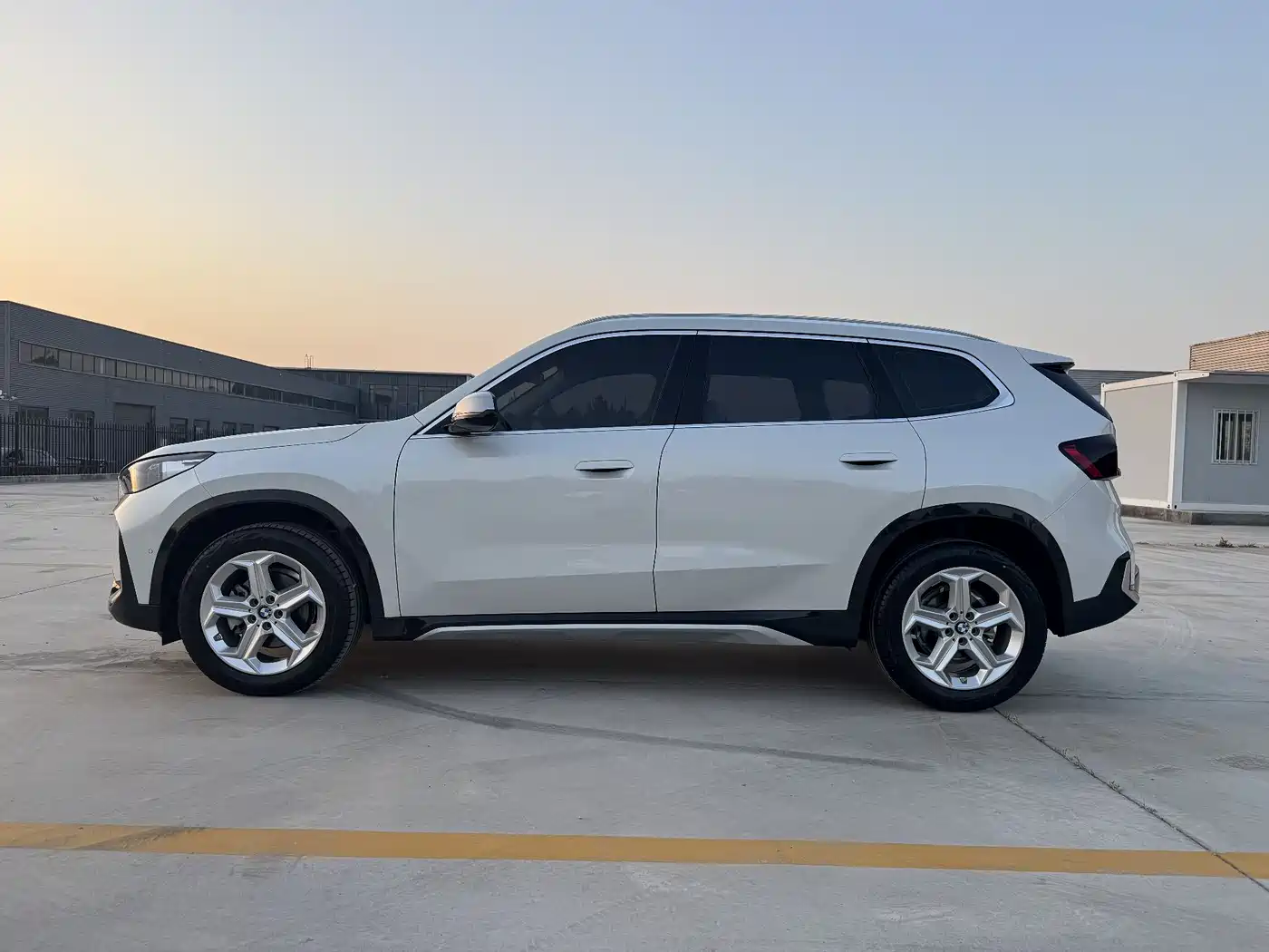 BMW X1 2023 sDrive20Li X Design Package фото 4